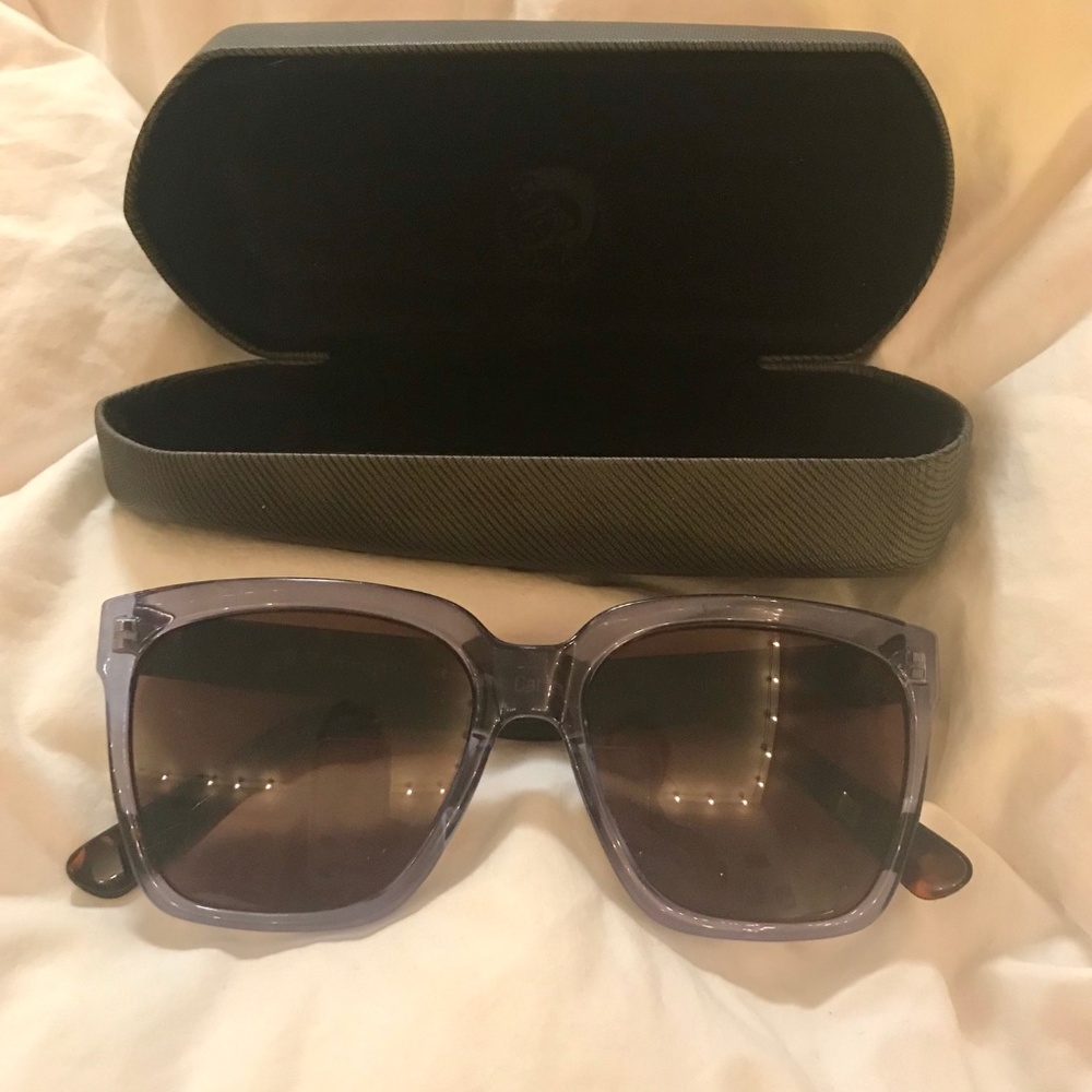 Rare Authentic AJ Morgan Square Women's Sunglasses